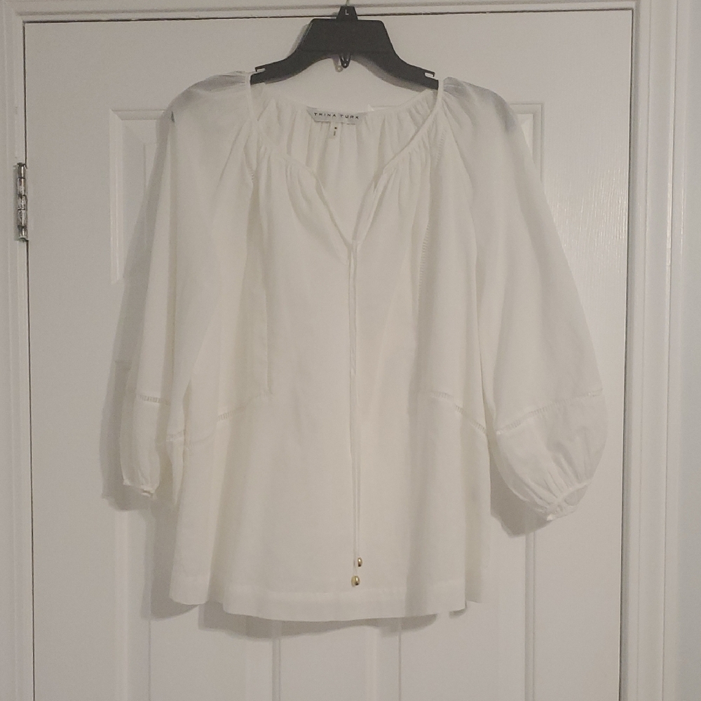 NWOT TRINA TURK Women's White Blouse Size M